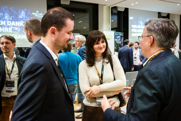 Miliz trifft Wirtschaft bei Viewpointsystem - ©Sebastian Freiler