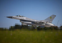 Netherlands: weapons, ammunition, equipment and F-16 simulators for Ukraine Ukraine's F-16 fighter jet - ©Archive