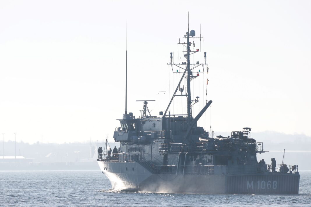 220228_Auslaufen Kieler Einheiten b_Kr+Âncke_004 ©Bundeswehr