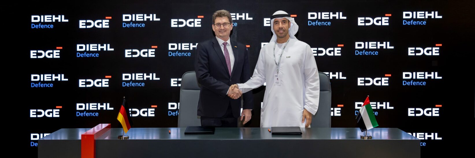 Diehl Defense and Edge Group intensify cooperation Harald Buschek from Diehl Defence and Omar Al Zaabi from Edge - ©Diehl Defence