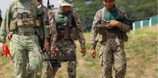 Malaysia beschafft bei Steyr Arms Sturmgewehre Mitglieder des MAST-Teams der malayischen Armee – ©Philippine Army picture