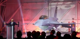 Lockheed delivers first F-16 to Bulgaria Übergabe erste F-16 an Bulgarien – ©Lockheed Martin