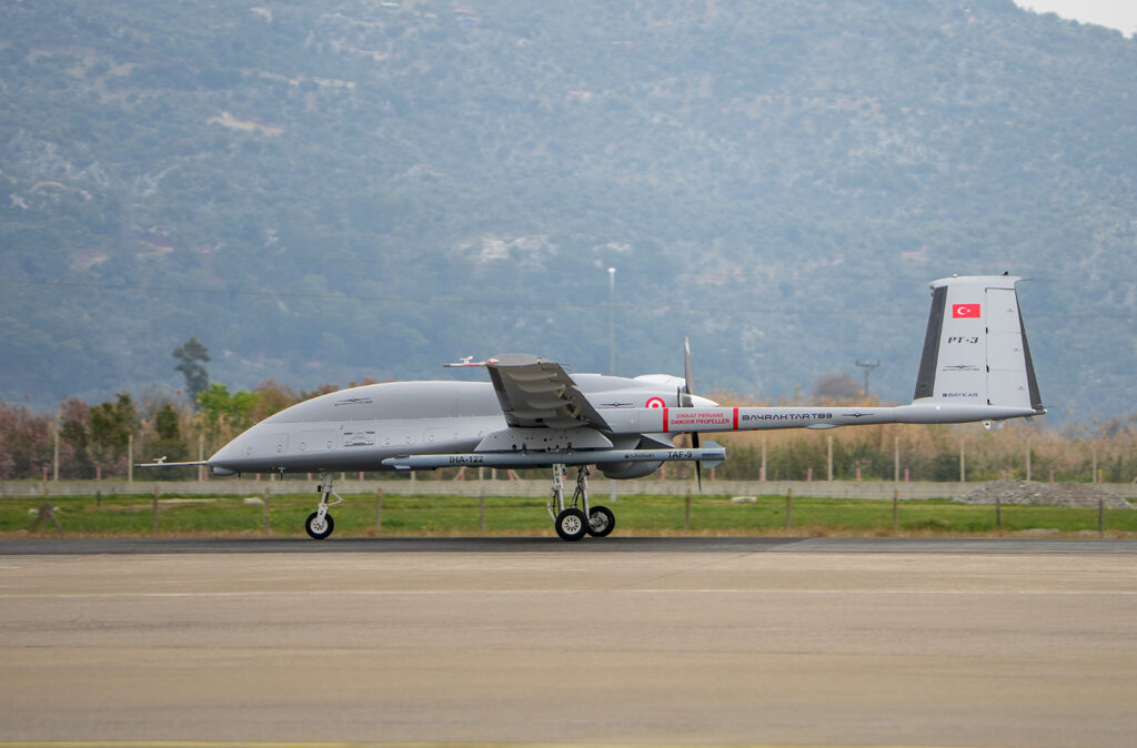 Bayraktar TB3 erzielt Treffer mit Supersonic-Rakete