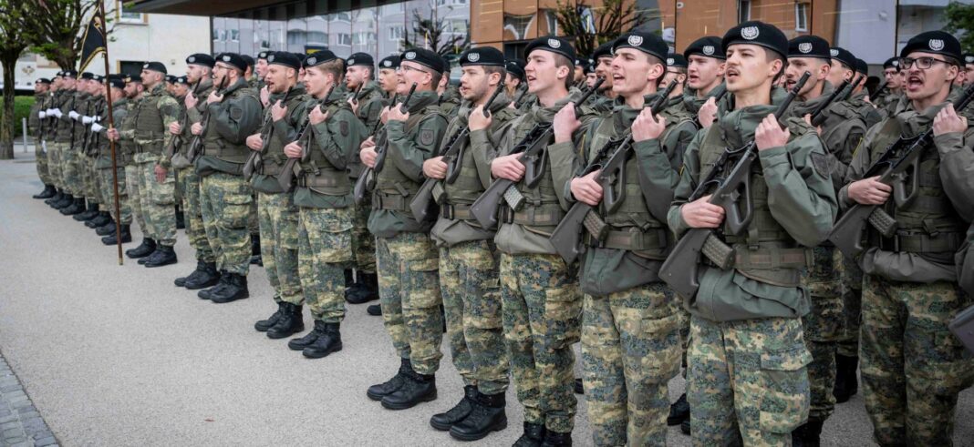 Bundesheer: Angelobung in Wels – ©Bundesheer/Unterbuchberger