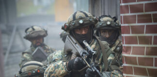 Schweizer Armee, Bundesheer & Bundeswehr: Startschuss zur Übung „Trias“ Soldaten der 7. Jägerbrigade bei einer internationalen Übung – ©Bundesheer/Pusch