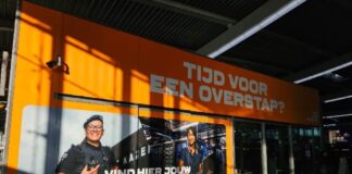 Netherlands: Winning soldiers with pop-up stores Pop-up-Store der niederländischen Streitkräfte am Hauptbahnhof Utrecht – ©Mediacentrum Defensie