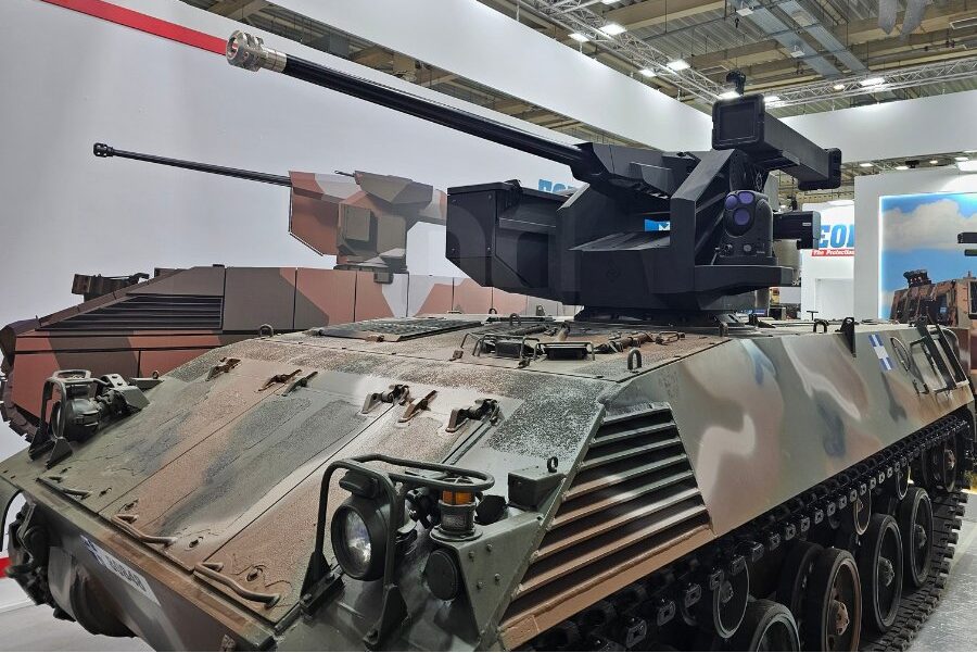 Griechenland macht Leonidas-Schützenpanzer fit für die Drohnenabwehr Griechenland macht Leonidas-Schützenpanzer fit für die Drohnenabwehr – ©Defence Redefined