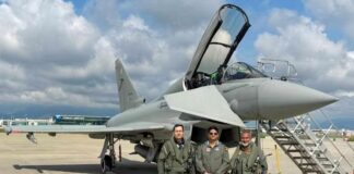 Bangladeschs Luftwaffenchef fliegt Eurofighter in Italien Bangladeschs Luftwaffenchef fliegt Eurofighter in Italien – ©Bangladesh Air Force