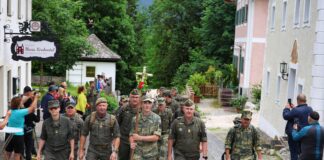 Bundesheer: Horse pilgrimage to Maria Kirchental Wolfgang Riedlsperger