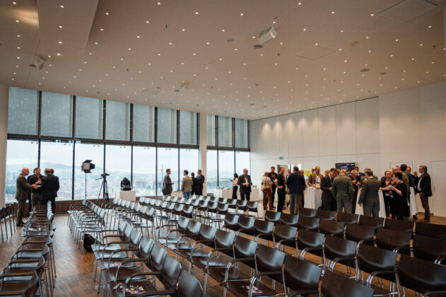 Miliz trifft Wirtschaft im Raiffeisenhaus in Wien – ©Sebastian Freiler