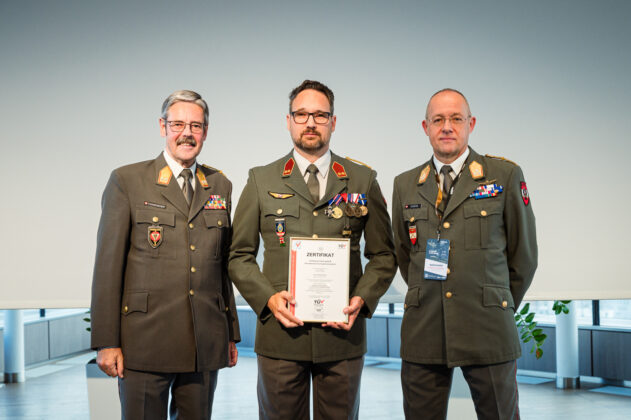Miliz trifft Wirtschaft im Raiffeisenhaus in Wien – ©Sebastian Freiler
