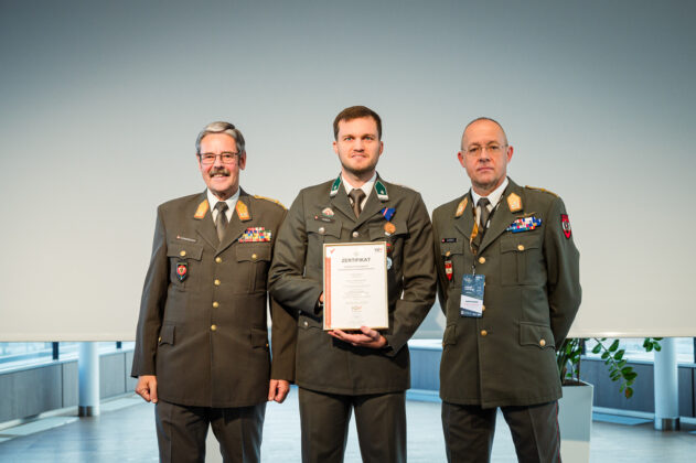 Miliz trifft Wirtschaft im Raiffeisenhaus in Wien – ©Sebastian Freiler
