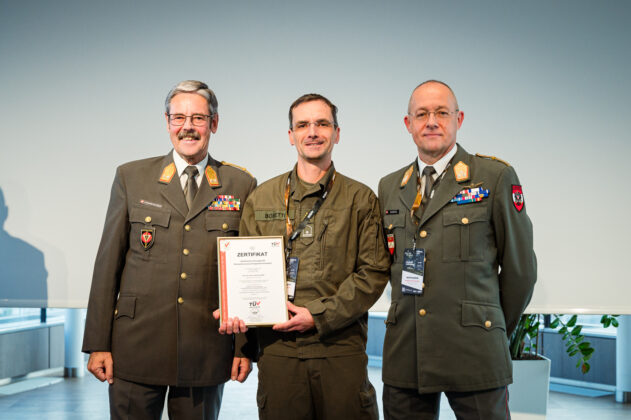 Miliz trifft Wirtschaft im Raiffeisenhaus in Wien – ©Sebastian Freiler