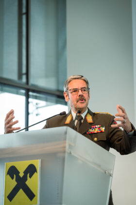 Miliz trifft Wirtschaft im Raiffeisenhaus Wien – ©Sebastian Freiler