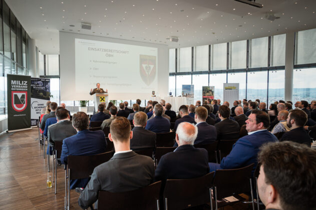 Miliz trifft Wirtschaft im Raiffeisenhaus Wien – ©Sebastian Freiler