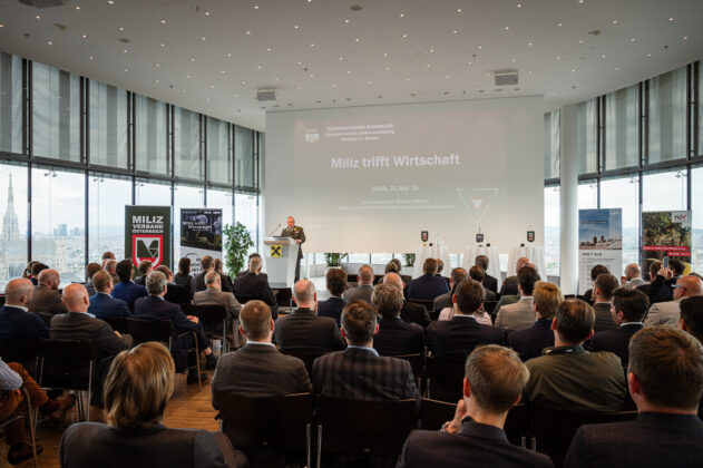 Miliz trifft Wirtschaft im Raiffeisenhaus Wien – ©Sebastian Freiler