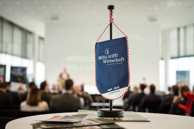 Miliz trifft Wirtschaft im Raiffeisenhaus Wien – ©Sebastian Freiler