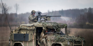 Jagdkommando: SEK Mobility Ausbildung in Allentsteig Jagdkommando-Training: Das Schießen aus dem Gefechtsfahrzeug. ©Paul Kulec