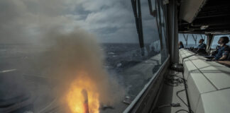 Raytheon: Netherlands procures Tomahawk cruise missile Teststart einer Tomahawk-Rakete -