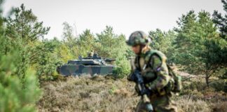 Netherlands: 1.1 billion euros for tanks, drones and medical supplies Niederländischer Panzergrenadier – ©Mediacentum Defensie