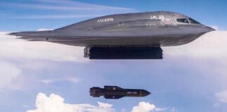 GBU-57 – the mother of all superbombs B-2-Bomber setzt GBU-57-Bombe ein – ©US Air Force