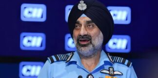 India’s Air Chief complains: “No program is ever finished on time…!” ©IAF