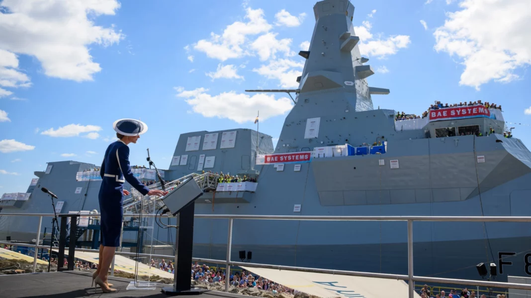 Die Fregatte HMS Glasgow wurde von der Prinzessin von Wales getauft - 