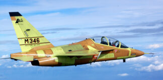 Die Geschichte der Leonardo M-346: Teil 4 – Entwicklung der M-346A Master Die Geschichte der Leonardo M-346: Teil 4 – Entwicklung der M-346A „Master” – ©Archiv
