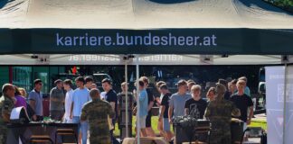 Bundesheer: „Tag der Schulen“ in der Schwarzenberg-Kaserne Tag der Schulen -©Bundesheer/Riedlsperger
