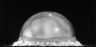 „Trinity Test” – ©Archiv