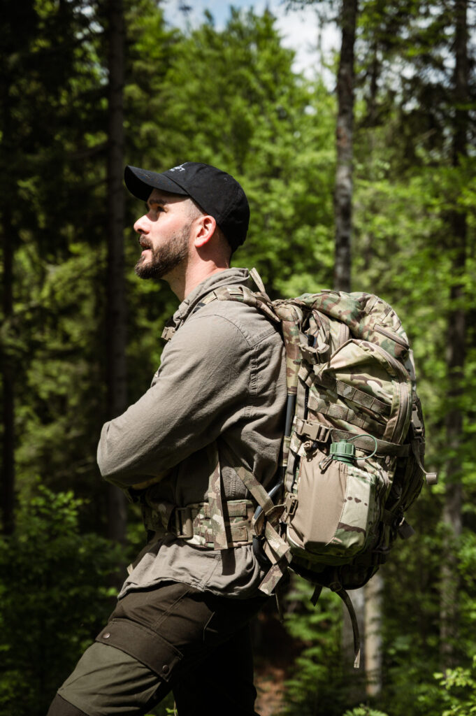 Ranger bonus: Eberlestock EMOD and Mission Medic Pack Benni Panek from the Waldkraft Wilderness School with the tested Eberlestock backpack setup. Sebastian Freiler