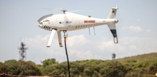 Schiebel reüssiert mit Camcopter S-100 bei EDA-Test Camcopter S-100 bei der Operational Experimentation (OPEX)-Kampagne der Europäischen Verteidigungsagentur (EDA) – ©Schiebel