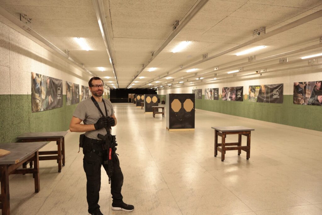 At the end of Module 4, the course participants were grinning as happily as Martin Thaler ©Militär Aktuell/Bendl