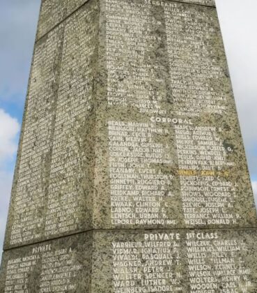 T&ouml;dlicher Fehler &uuml;ber Omaha Beach &ndash; &copy;Georg Mader