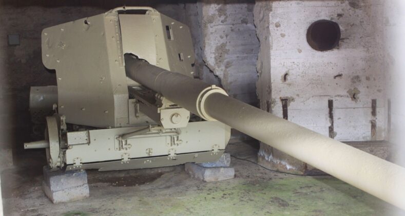 T&ouml;dlicher Fehler &uuml;ber Omaha Beach &ndash; &copy;Georg Mader