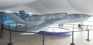 Stealth-Kampfdrohnen: Die „erschwingliche Masse“ der nächsten Generation General Atomics Mock-up – ©Georg Mader