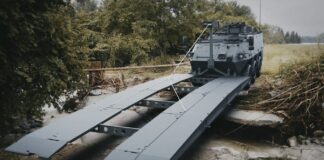 GDELS-Steyr arbeitet an neuem Pandur-Brückenlegekonzept Pandur Evolution mit Brückenlegesystem Viper – ©GDELS-Steyr