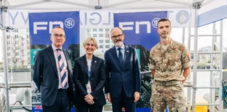 FN receives 10-year contract from the British Army FN