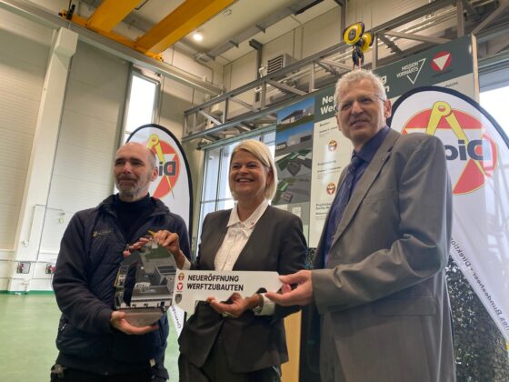 Schluesseluebergabe 1