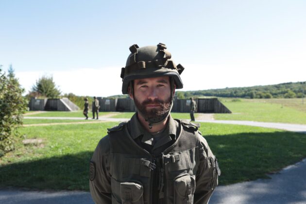 Miliz-Soldaten im Interview. ©Militär Aktuell/Bendl