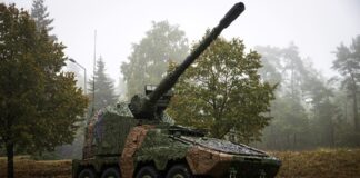 Panzerbrigade 21 reorganizes artillery battalion 215 Radhaubitze RCH 155 – ©Bundeswehr