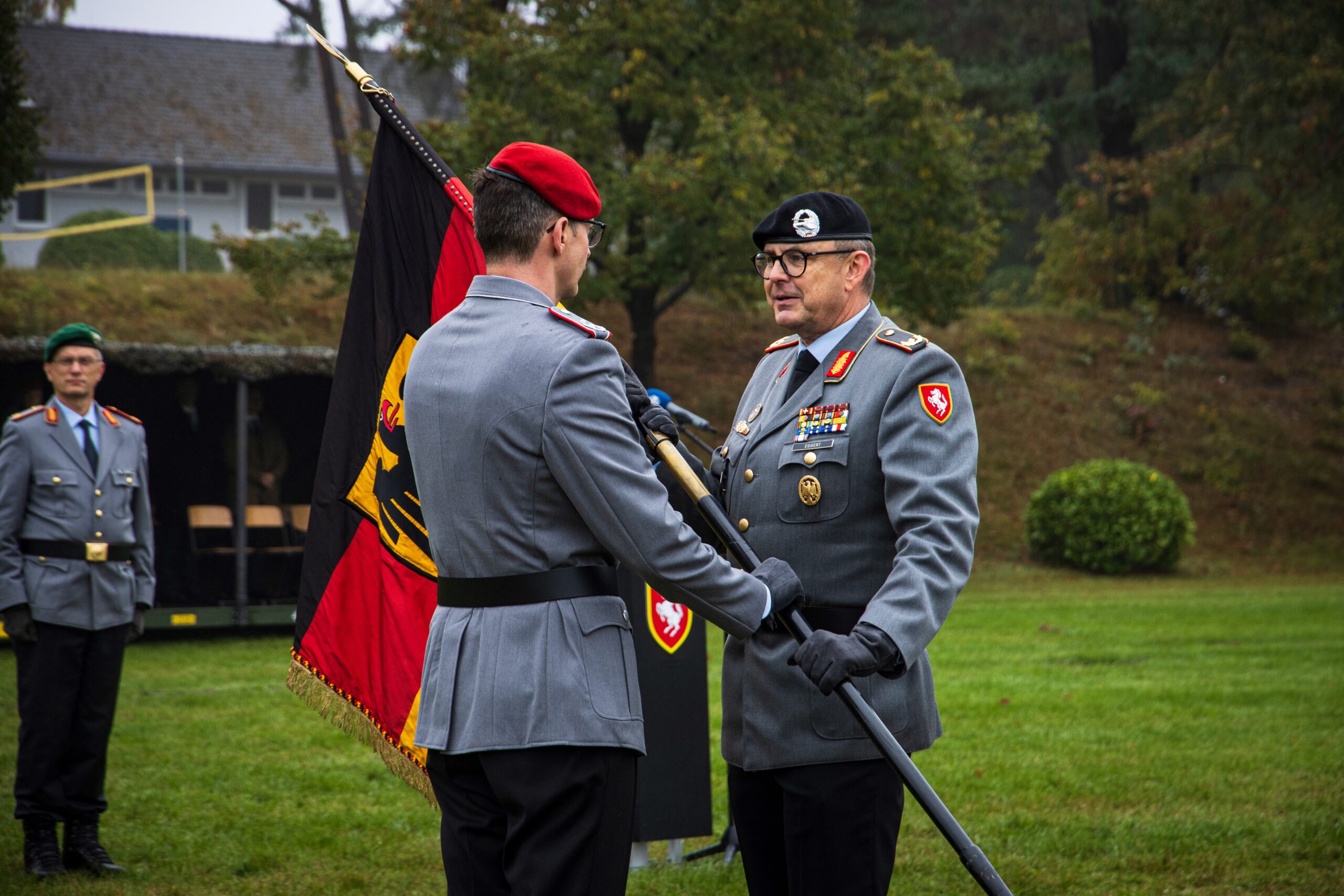 Handover of command at Artillery Battalion 215 - ©PIZ Heer/Liebner Handover of command at Artillery Battalion 215 - ©PIZ Heer/Liebner