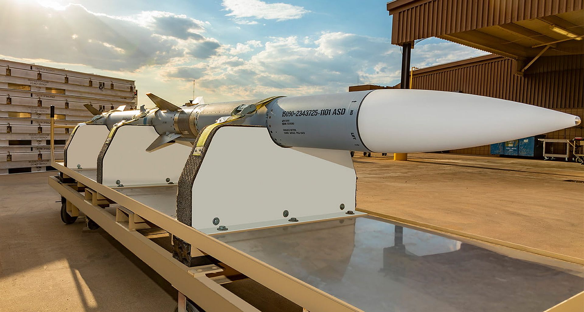 USA: Rekordvertrag über AMRAAM-Lenkwaffen für 30 Nationen – ©RTX USA: Rekordvertrag über AMRAAM-Lenkwaffen für 30 Nationen – ©RTX