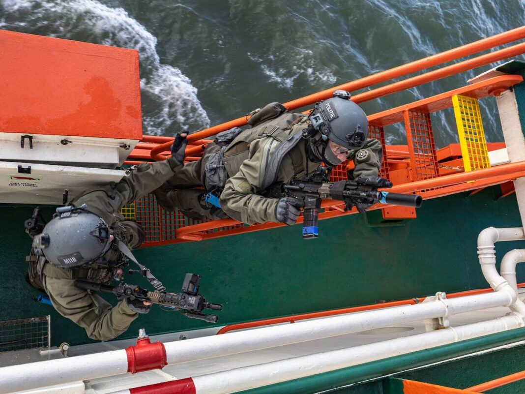 NATO übt geheime Seeoperationen – ©Mediacentrum Defensie