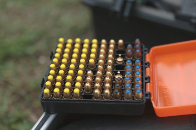 Beschusstest beim CCG Ballistik-Seminar in Wien. ©Militär Aktuell/Bendl