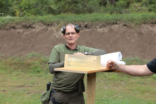 Eindrücke vom den ballistischen Beschussversuchen beim CCG-Seminar in Wien. ©Militär Aktuell/Bendl