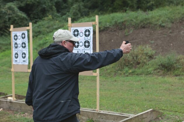 Eindrücke vom den ballistischen Beschussversuchen beim CCG-Seminar in Wien. ©Militär Aktuell/Bendl