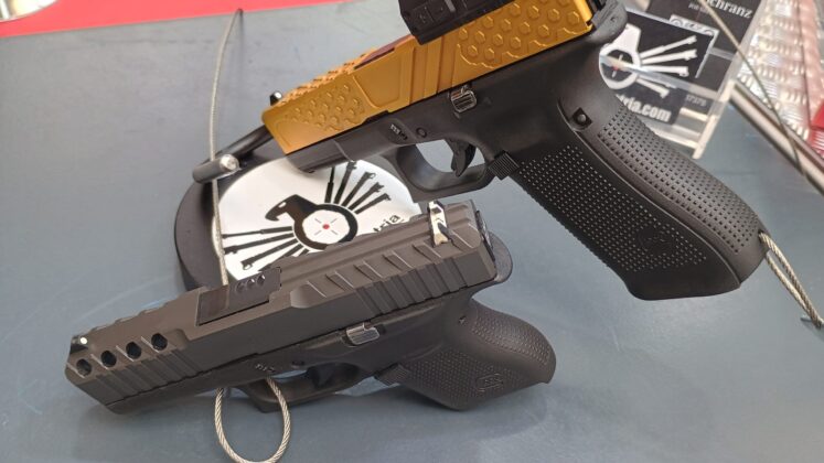 Bei der GunCon 2025 zu sehen: Schlitten für die Glock von IGB Austria. ©Militär Aktuell/Bendl