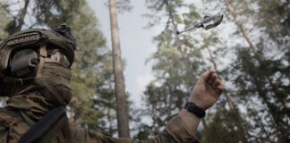 Finnland, Schweden, Norwegen und Dänemark bilden Drohnen-Allianz Minidrohne – ©Black Hornet