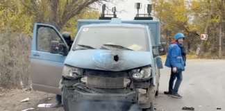 ORF reporter Christian Wehrschütz attacked by drone in Ukraine Angriff auf das Auto von Christian Wehrschütz – ©Christian Wehrschütz